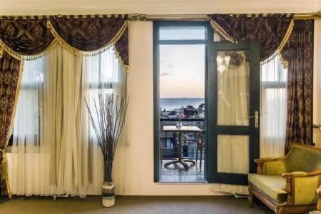Rose Garden Suites - 62