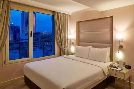 DoubleTree by Hilton Izmir - Alsancak - 101