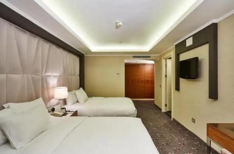 DoubleTree by Hilton Izmir - Alsancak - 112