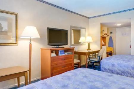 Saga Motor Pasadena - 48