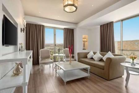Ramada Plaza by Wyndham Mardin - 2