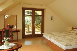 Aranykert Vendégház Guest house, Eger