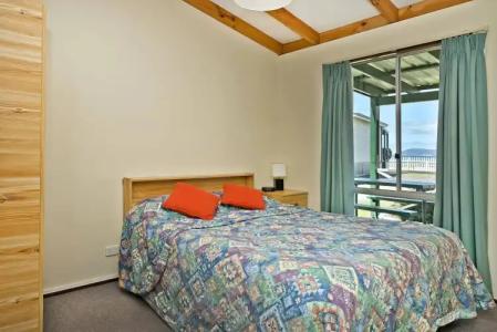 Acclaim Rose Gardens Beachside Holiday Park - 6