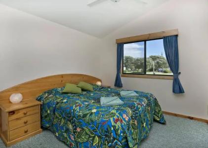 Acclaim Rose Gardens Beachside Holiday Park - 2