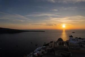 Oia Mansion, Oia