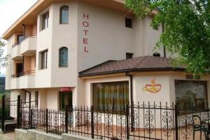 Family Hotel Emaly 1, Bankya