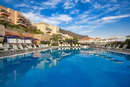 The Village Resort and Waterpark - 4