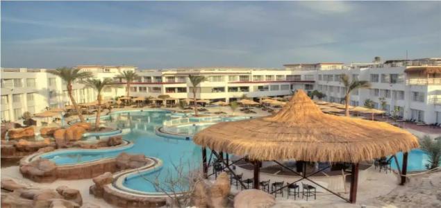 Sharming Inns - Couples and Families Only - 11