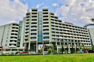 Hotel Marvel - All Inclusive FREE Beach Access