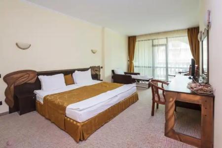 Babylon - Free Parking - 25