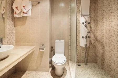 Babylon - Free Parking - 28