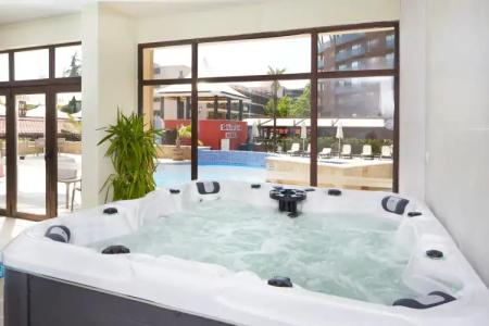 Nobel Ultra All Inclusive - FREE Beach Access - 20