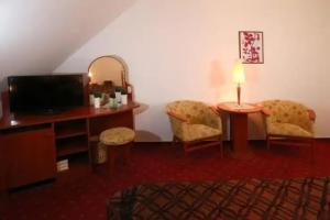 Vadász Panzió és Étterem Hotel, Szombathely