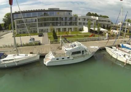 Yacht Wellness & Business - 23