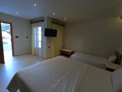 The Flower Of Monemvasia - 25