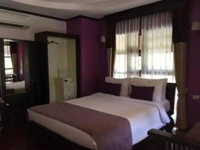 Seashell Resort Koh Tao-SHA Plus - 32