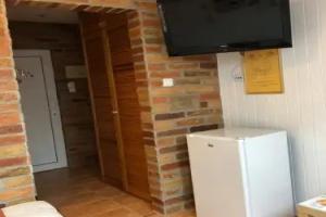 Autóscsárda és Panzió Mini-hotel, Mako
