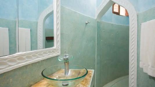 AHG Waridi Beach Resort & SPA - 9