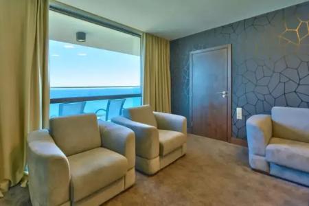 International Casino & Tower Suites - 71