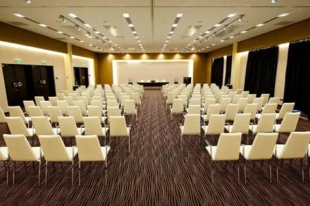 Abacus Business & Wellness - 22