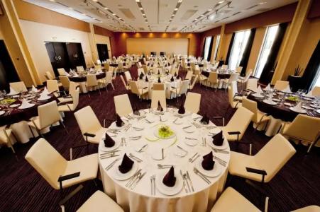 Abacus Business & Wellness - 32