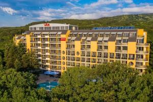 HVD Viva Club Ultra All Inclusive & Beach Snack Bar Hotel, Golden Sands