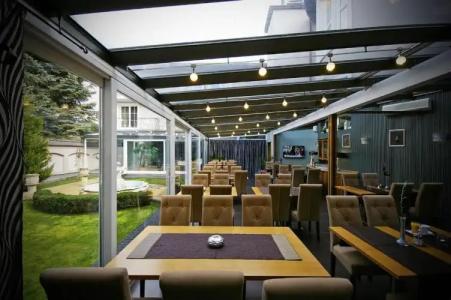 Xavin Wellness & Restaurant - 18