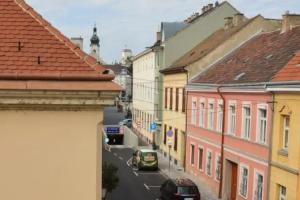 Duna Panzio, Gyor