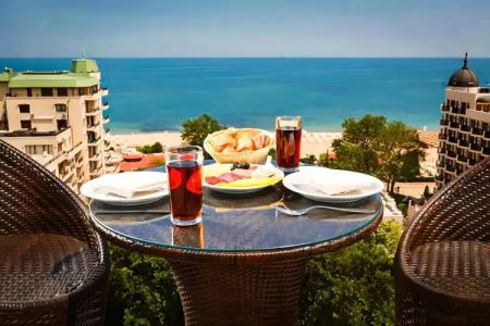 Apart Golden Line - 11