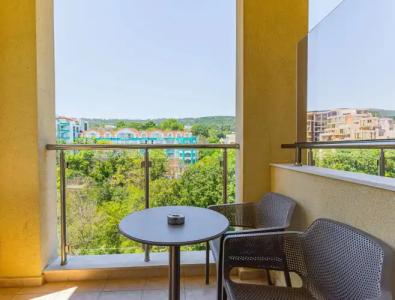 Apart Golden Line - 7