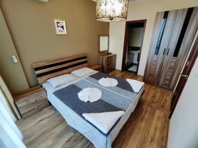 Apart Golden Line - 4