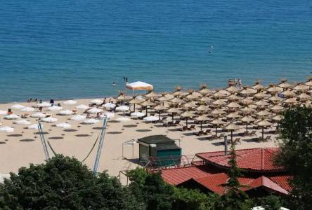 Apart Golden Line - 37