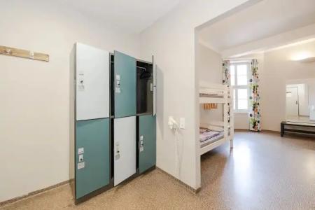 Wombat's City Hostel Budapest - 3