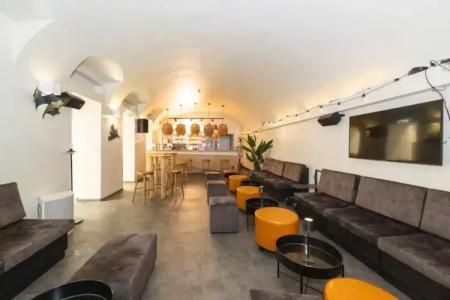 Wombat's City Hostel Budapest - 8