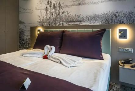 Golden Lake Resort - 29