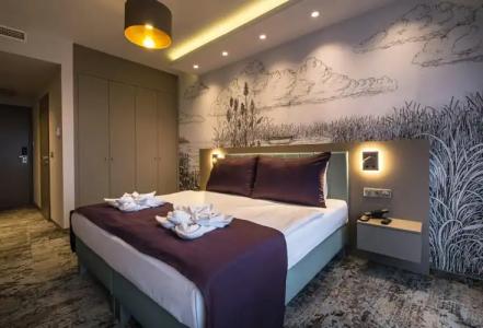 Golden Lake Resort - 28