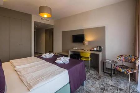 Golden Lake Resort - 54