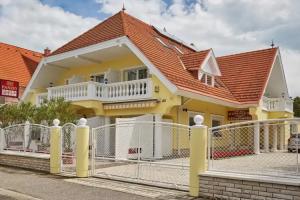 Gold House Pension, Balatonfured