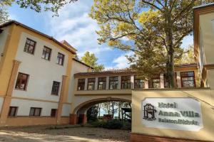 Hotel Anna Villa