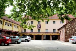 BF Hotel, Balatonfoldvar