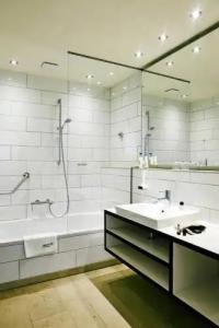 Hubertus Hof Landhotel - 9