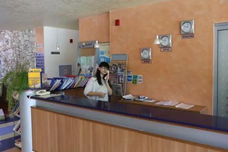 Koral - Free Parking - 32