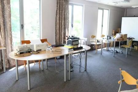 Koral - Free Parking - 19