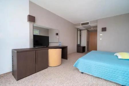 MPM Zornitza Sands - 5