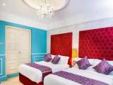 Quadruple Family Suite