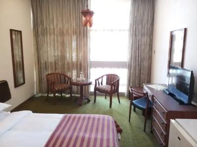 Oriental Palace - 32