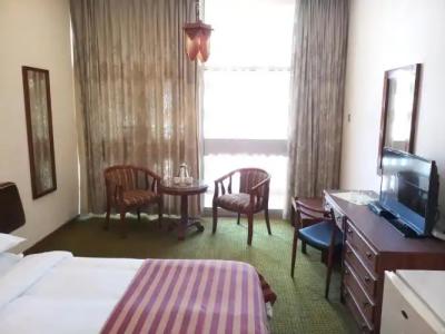 Oriental Palace - 62