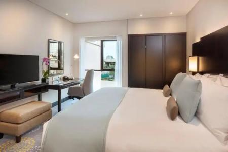 Crowne Plaza Bahrain, an IHG - 4