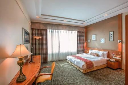 Gulf Court - 1