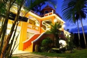 B Square Hotel @ Khanom, Khanom